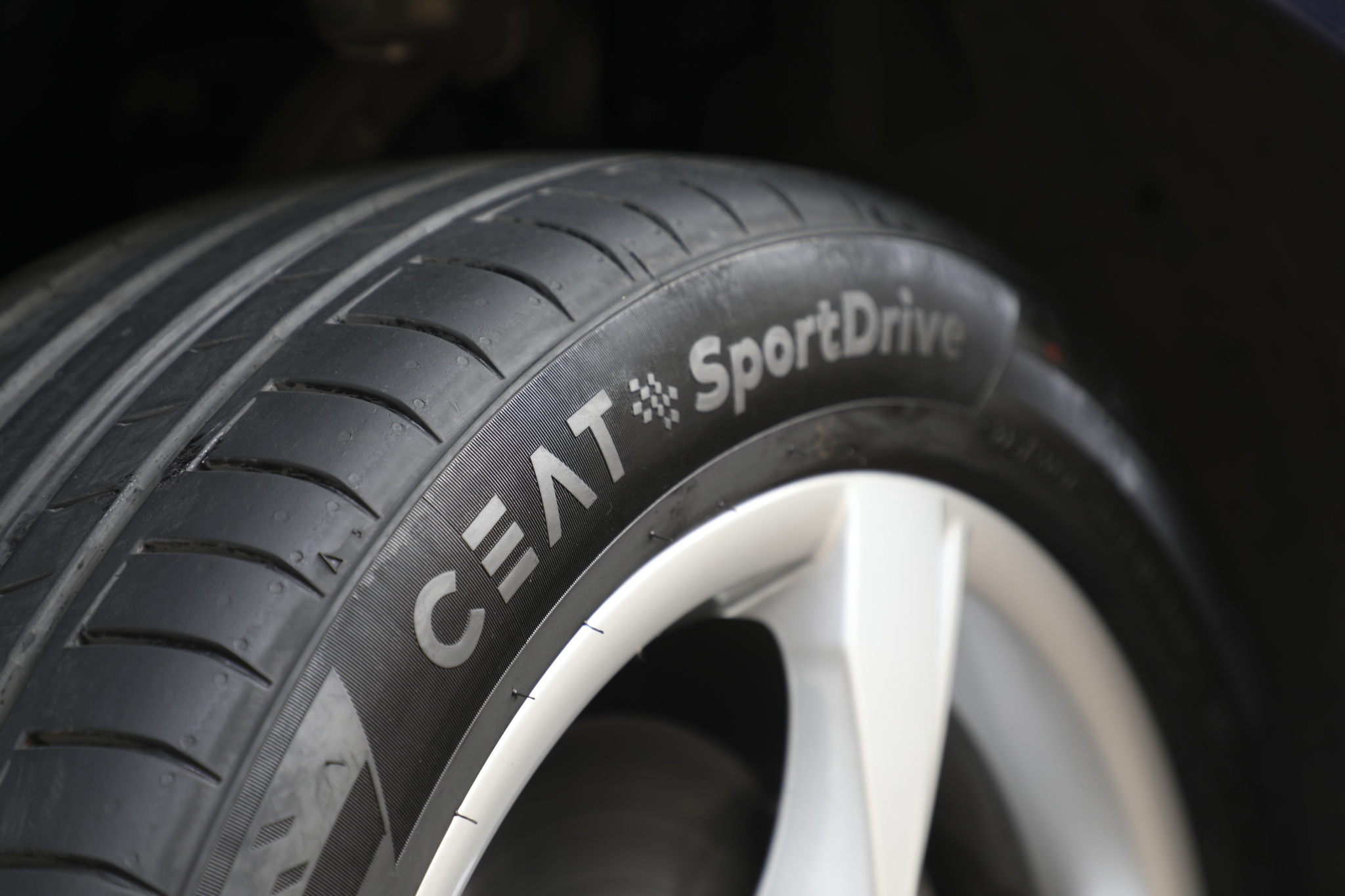 CEAT SportDrive Calm Tyres